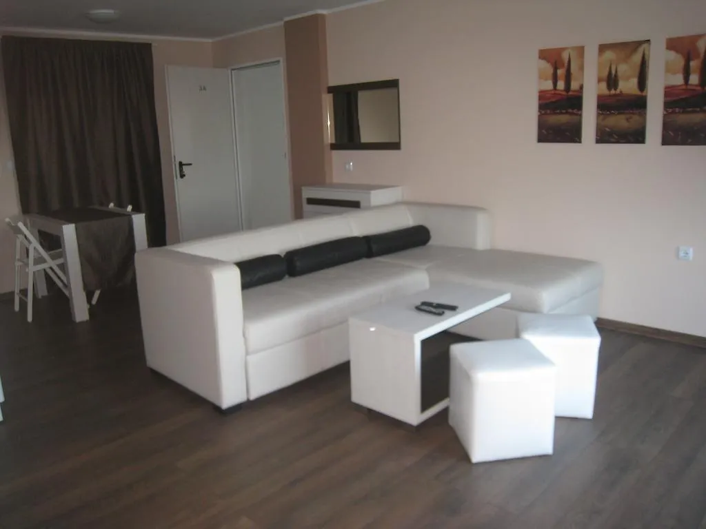 Milano Hotel Burgas 3*,  Bulgaria